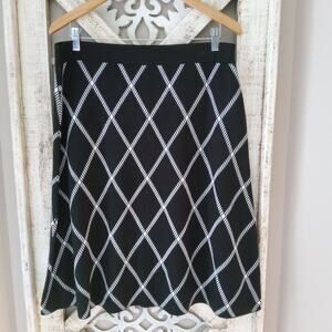 Ninety Women's Petite Pull On Elastic Waist Knit A-Line Full Flare Midi Skirt